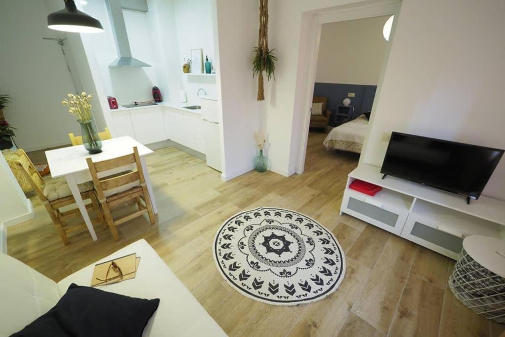 סנט הילארי סקלם Apartaments Sa Calm Sant Miquel De Les Formigues מראה חיצוני תמונה